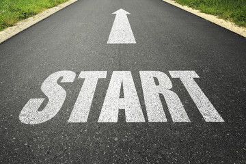 Stra&szlig;e mit Start