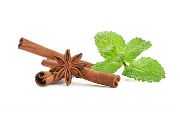 Sticks of cinnamon with mint and anise