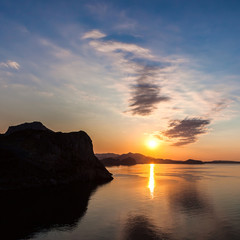 Obraz premium Minimalist Seascape. Coastal Sunrise.
