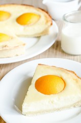 Peach tart