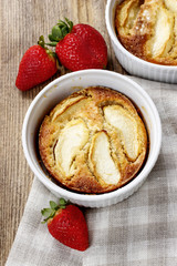 Apple pie in ceramic bowl