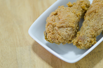 plate of fried chiken