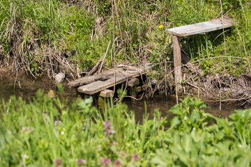 place diversion of water from the river to manually bucket
