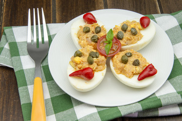 Huevos rellenos