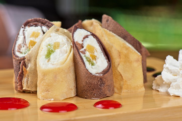 pancake roll with marmalade