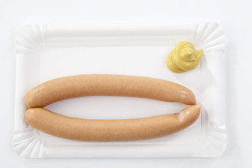 Wiener mit Senf , erhöhte Ansicht