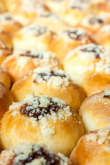 bun with jam