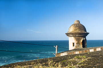 Fototapeta na wymiar Watch Tower z widokiem na Morze