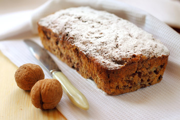 Banana cake with walnuts and dark chocolate