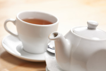 teapot with tea