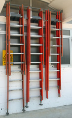 ladders for professional assistance during repairs © ChiccoDodiFC