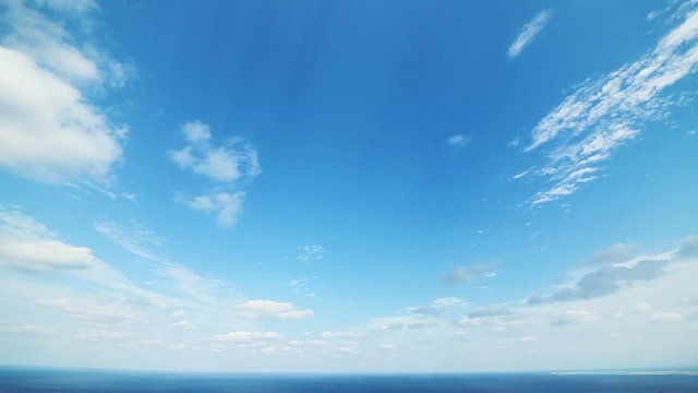 沖縄の海と空