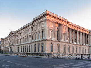 Obraz premium Palais du Louvre