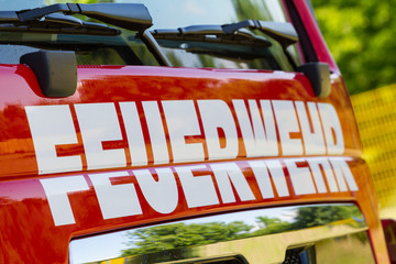 Schriftzug Feuerwehr