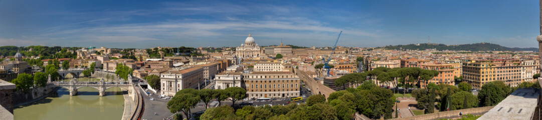 Fototapeta na wymiar Panorama of Rome and Vatican from Castel Sant'Angelo