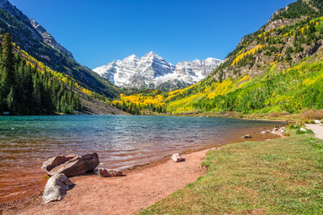 Maroon Bells and Lake in Fall © natureguy