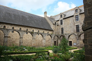 Fototapeta premium Abbaye Saint-Magloire de Léhon
