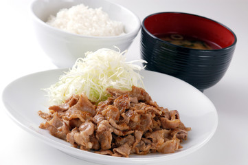 生姜焼き　定食　豚肉の生姜焼き