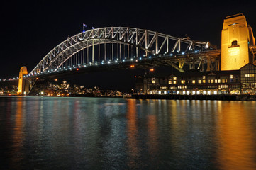 Fototapeta na wymiar Sydney Harbour Bridge at Night