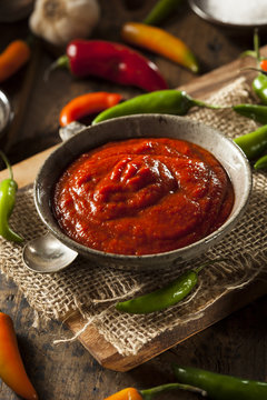 Hot Spicy Red Sriracha Sauce