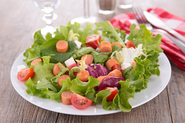 vegetable salad and sausage