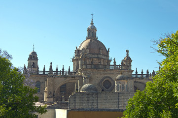 Fototapeta na wymiar Katedra San Salvador mieście Jerez de la Frontera, Hiszpania, A