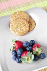 Cookie and fruits
