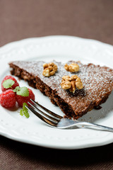 Vegane Schokoladentarte mit Walnüssen