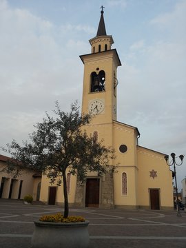 CHIESA  (Liscate)