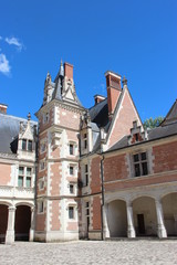 Fototapeta na wymiar Château de Blois : aile Louis XII