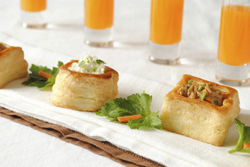 Vol au Vent al Formaggio, Burro di Arachidi e Sedano