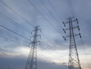 Power Line Tower © jiradet_ponari