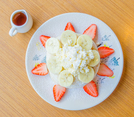 Pancake strawberry banana
