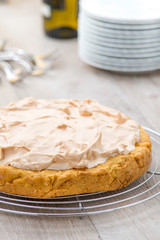 Crostata casalinga al limone meringata