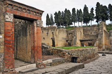 Gli scavi di Ercolano - Napoli