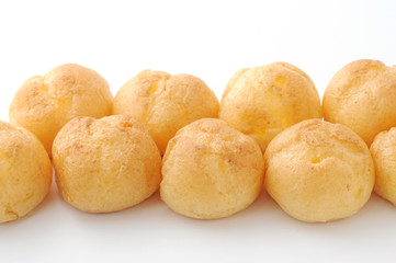 シュークリーム フランスのお菓子 白背景