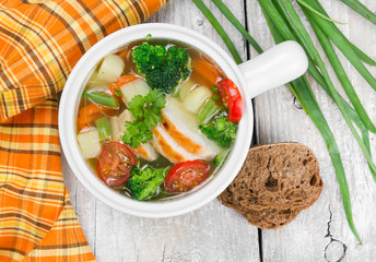 Vegetable soup with chicken