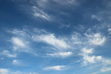 Obraz premium Blue sky and white clouds