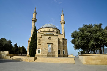 Fototapeta na wymiar Mosque in Baku