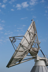 Storch auf Satellit Raisting