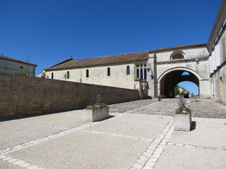 Fototapeta na wymiar Charente-Maritime - Pons - Szpital pielgrzymów