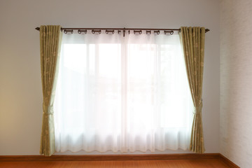 Window with blinds interior