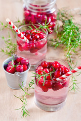 Cranberry lemonade