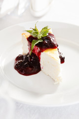 cheesecake with jam