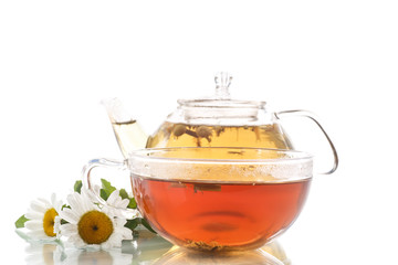 tea of chamomile flowers