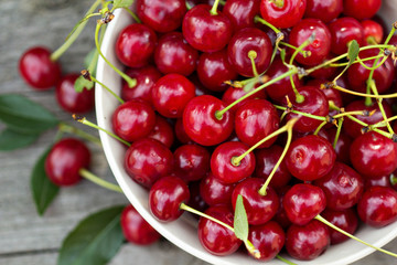 Fresh cherry in a bowl