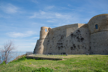 Fototapeta na wymiar Castello Aragonese