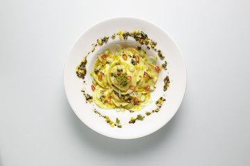 Tortelinis mit Pesto