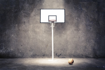 Basketball hoop and ball © efks