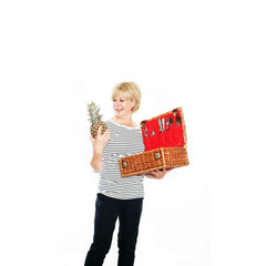 Frau mit Korb